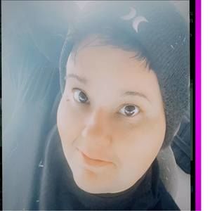 Meet your Posher, Tonya